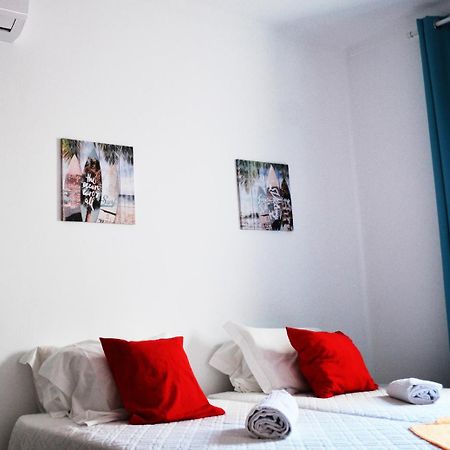 Ria Hostel Alvorポルティマン エクステリア 写真