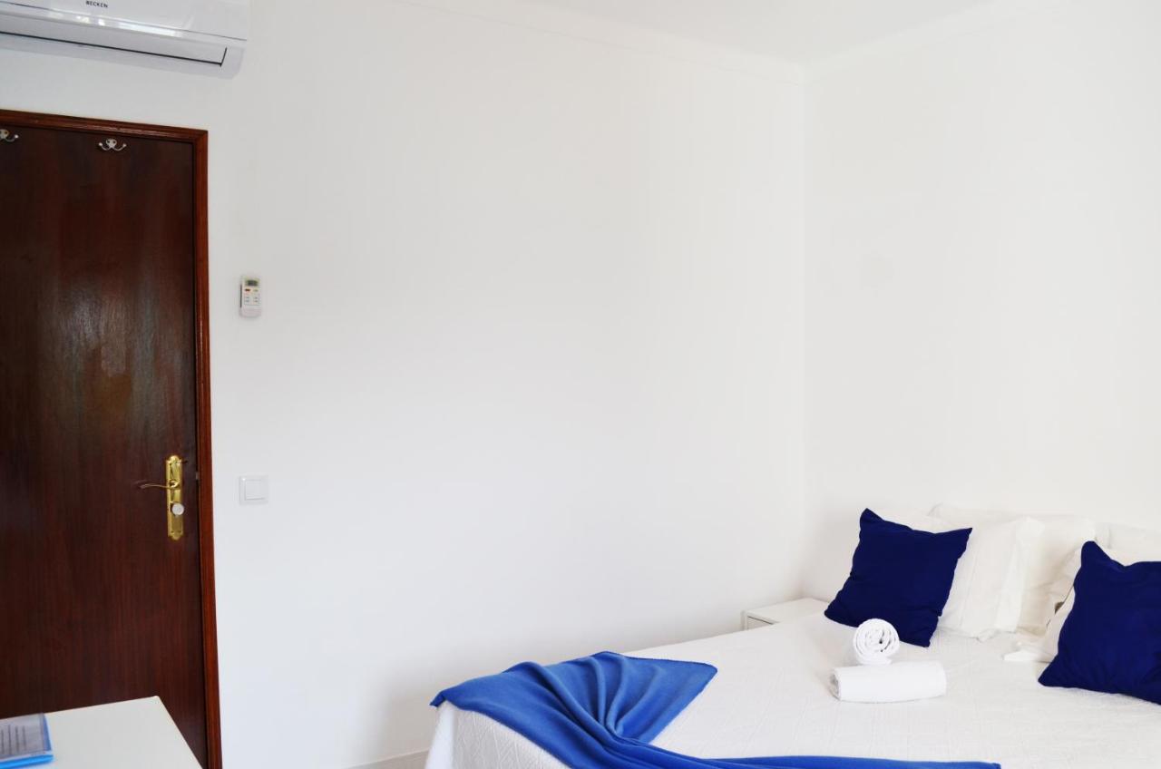 Ria Hostel Alvorポルティマン エクステリア 写真