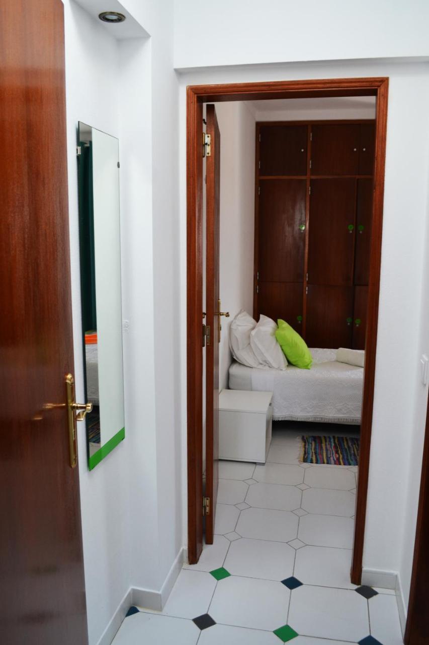 Ria Hostel Alvorポルティマン エクステリア 写真